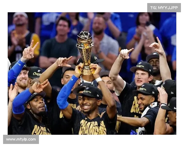 NBA社区热议:新赛季最值得关注的球员与球队,谁能脱颖而出成为冠军热门? NBA社区热议:新赛季最值得关注的球员与球队,谁能脱颖而出成为冠军热门?